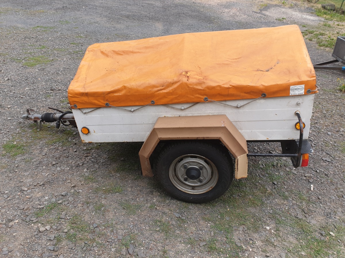 Anhänger klein 500kg